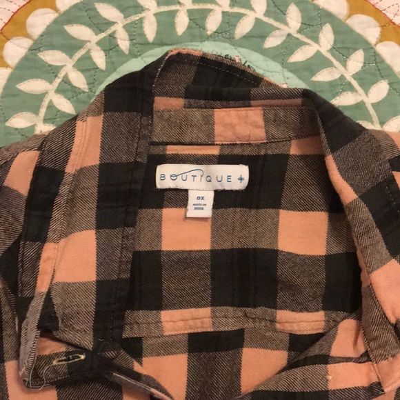 Perfect flannel for fall or winter! - Picture 2 of 3